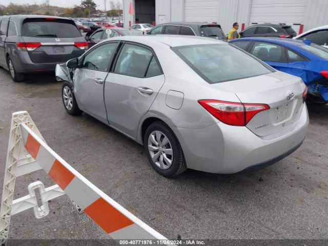 Photo 2 VIN: 2T1BURHE8FC332087 - TOYOTA COROLLA 