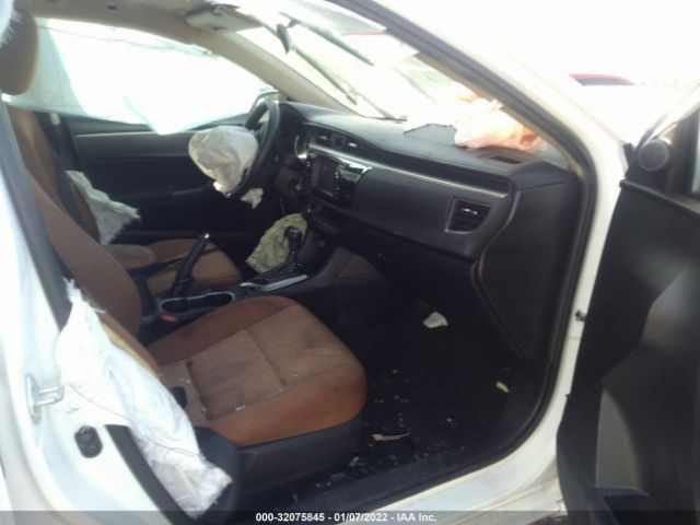 Photo 4 VIN: 2T1BURHE8FC410948 - TOYOTA COROLLA 