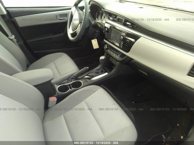 Photo 4 VIN: 2T1BURHE8FC456599 - TOYOTA COROLLA 