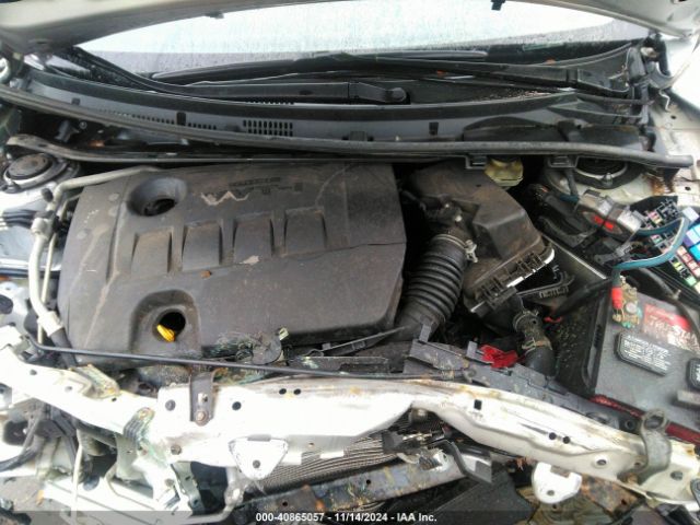 Photo 9 VIN: 2T1BURHE8FC479462 - TOYOTA COROLLA 