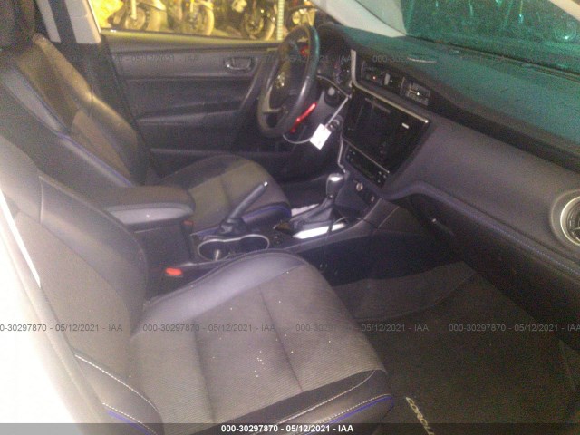 Photo 4 VIN: 2T1BURHE8HC762897 - TOYOTA COROLLA 