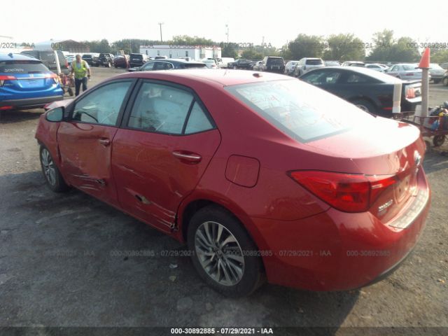 Photo 2 VIN: 2T1BURHE8JC002653 - TOYOTA COROLLA 