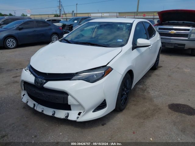 Photo 1 VIN: 2T1BURHE8JC003012 - TOYOTA COROLLA 