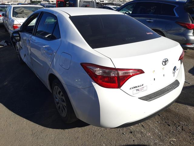 Photo 2 VIN: 2T1BURHE8JC010994 - TOYOTA COROLLA L 