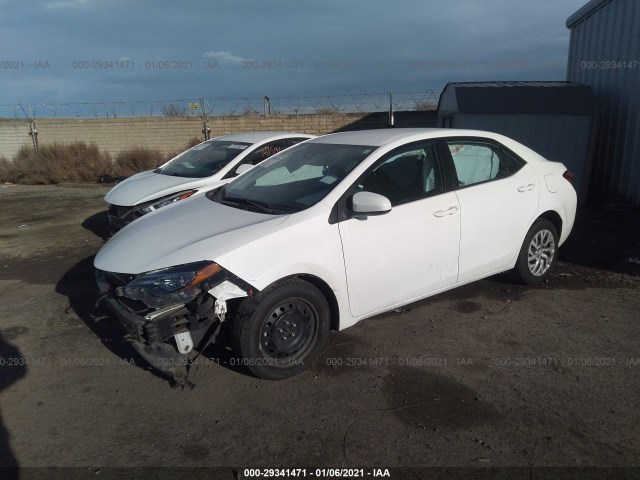 Photo 1 VIN: 2T1BURHE8JC032199 - TOYOTA COROLLA 