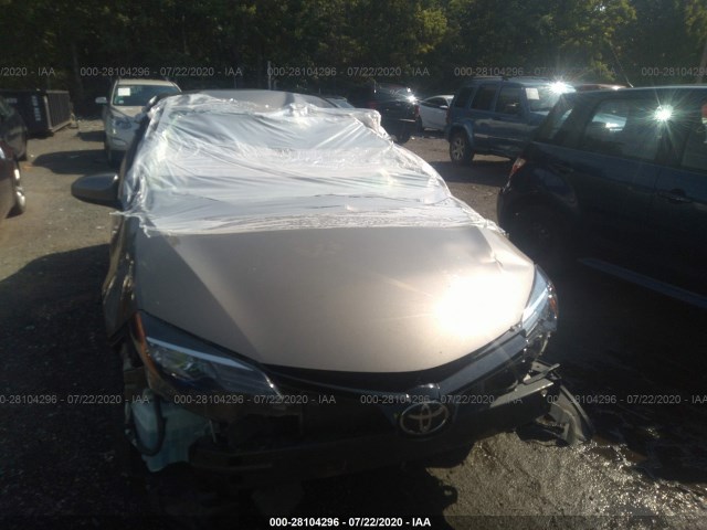 Photo 5 VIN: 2T1BURHE8JC045065 - TOYOTA COROLLA 