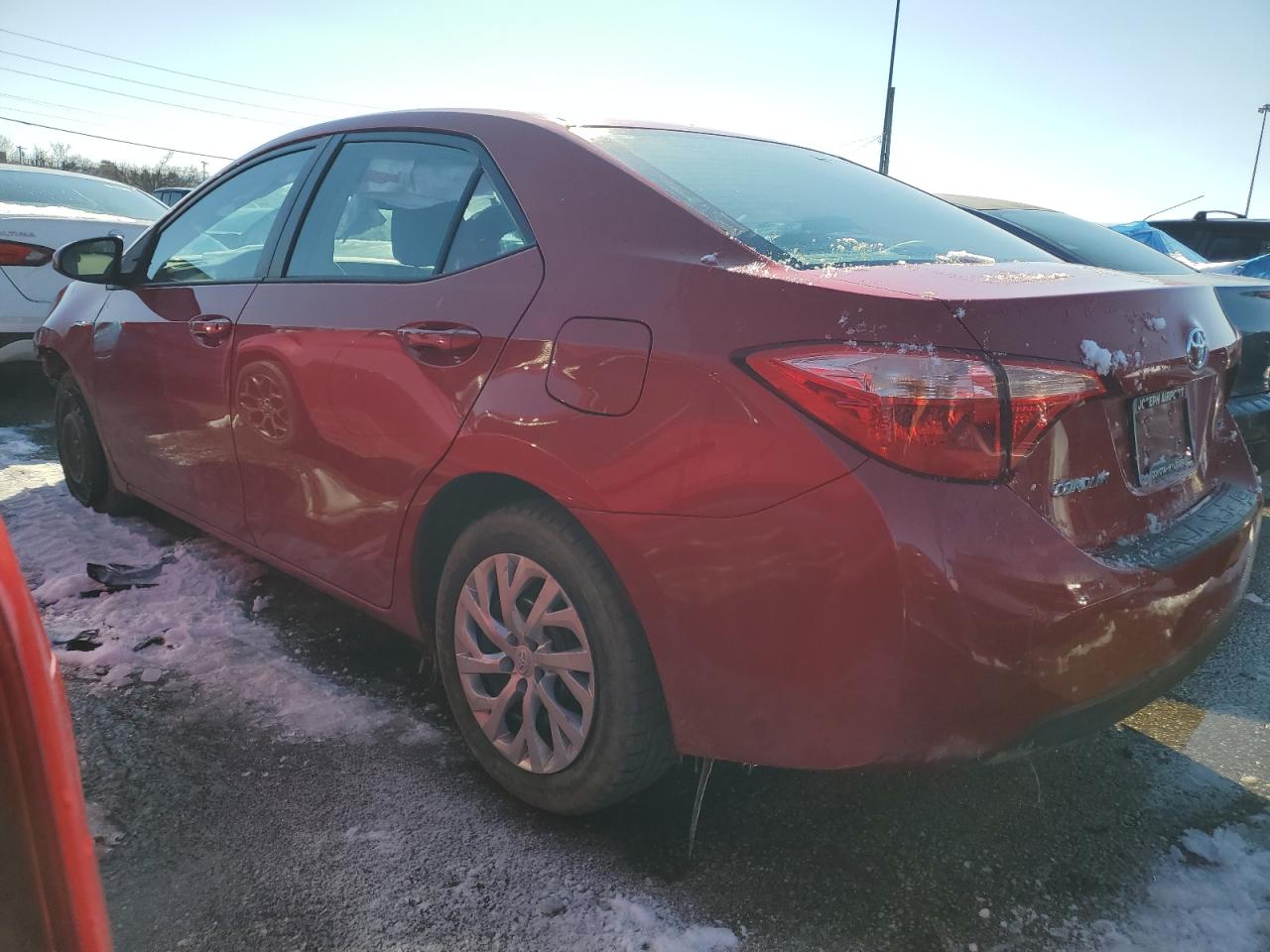 Photo 1 VIN: 2T1BURHE8JC051383 - TOYOTA COROLLA 