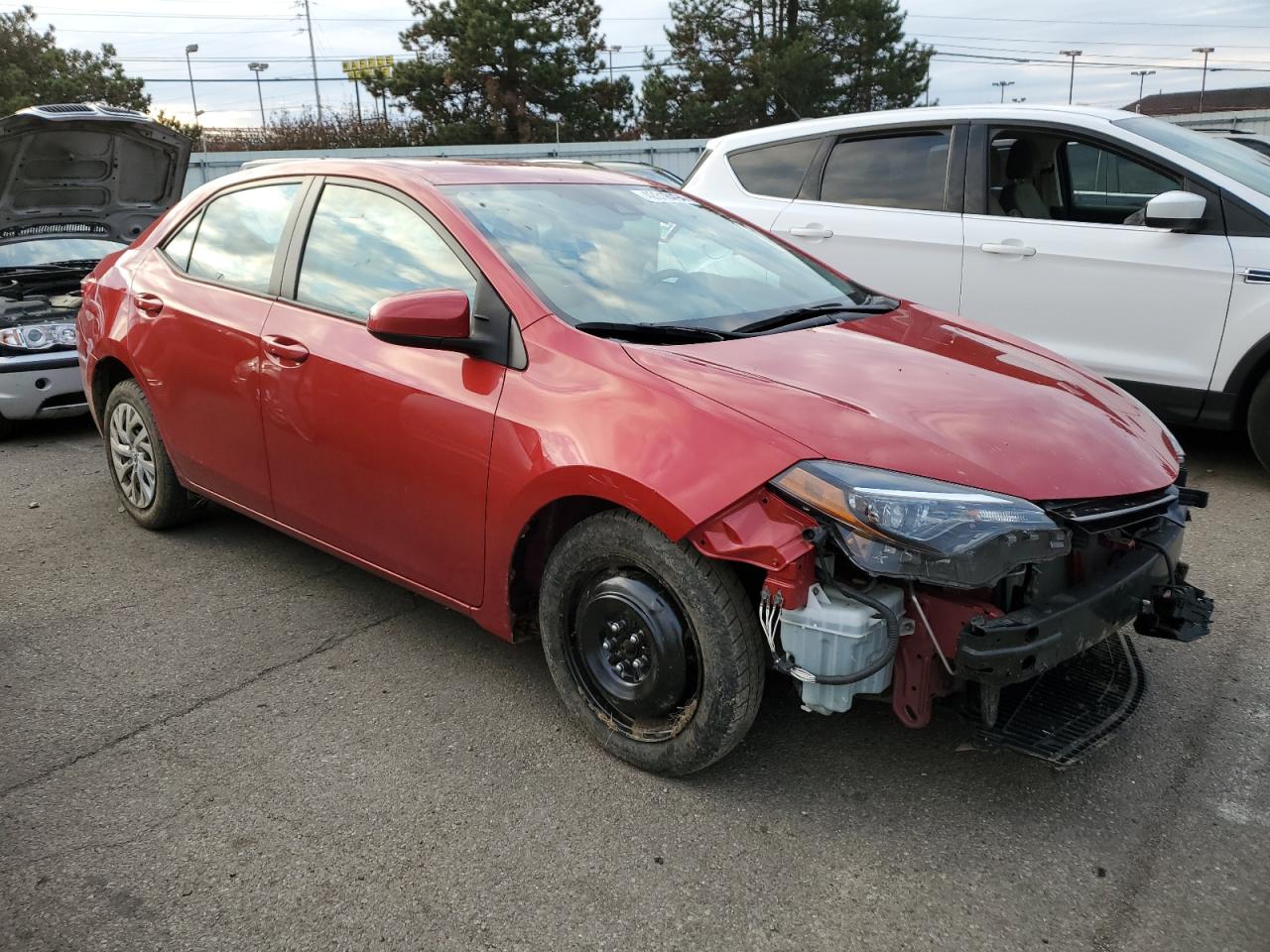 Photo 3 VIN: 2T1BURHE8JC051383 - TOYOTA COROLLA 