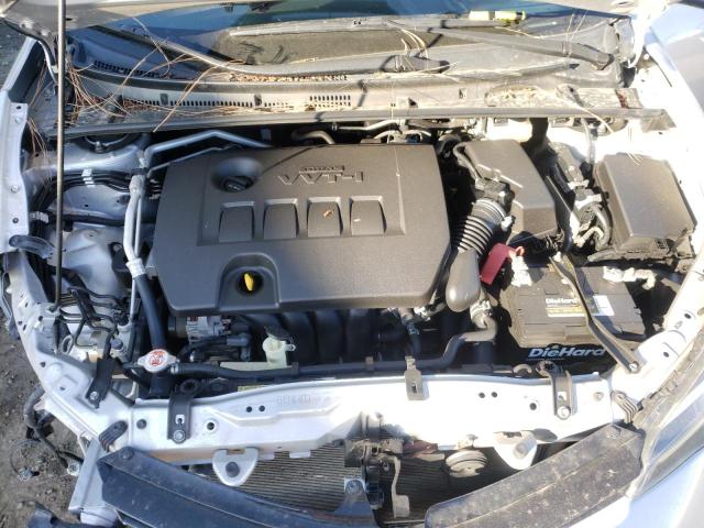 Photo 6 VIN: 2T1BURHE8JC052257 - TOYOTA COROLLA L 