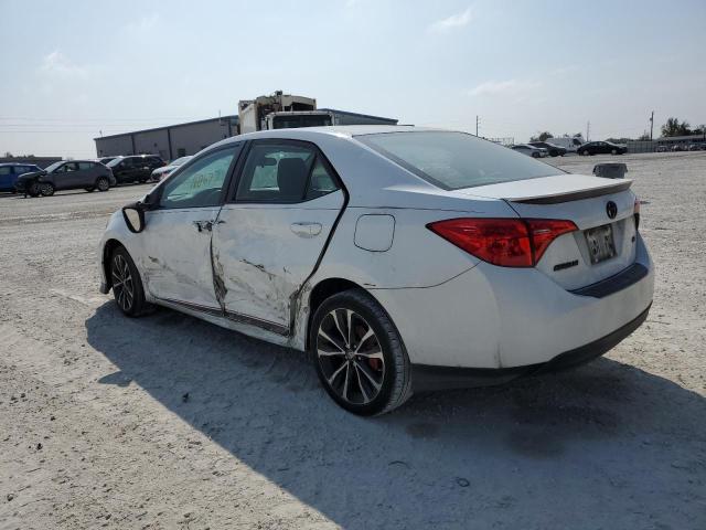 Photo 1 VIN: 2T1BURHE8JC059466 - TOYOTA COROLLA 