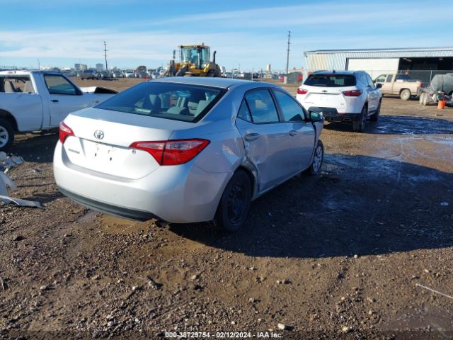 Photo 3 VIN: 2T1BURHE8JC065087 - TOYOTA COROLLA 