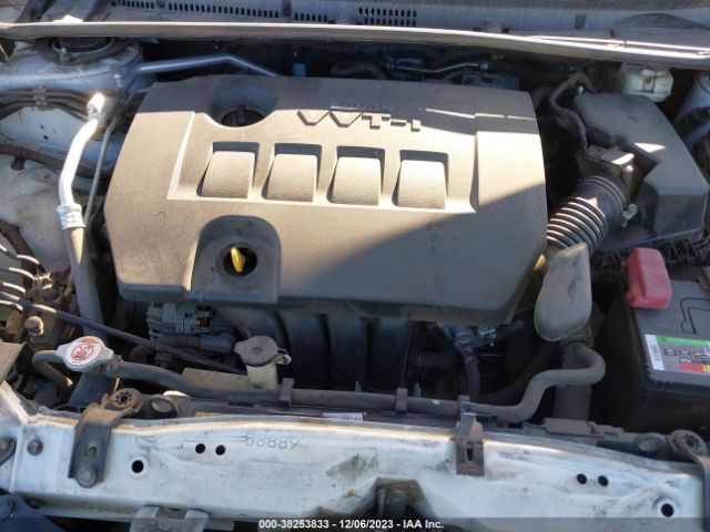 Photo 9 VIN: 2T1BURHE8JC080706 - TOYOTA COROLLA 