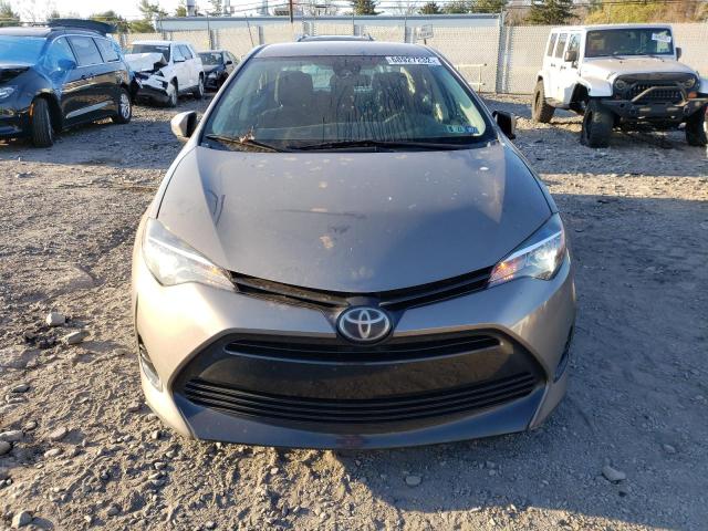 Photo 4 VIN: 2T1BURHE8JC083606 - TOYOTA COROLLA L 