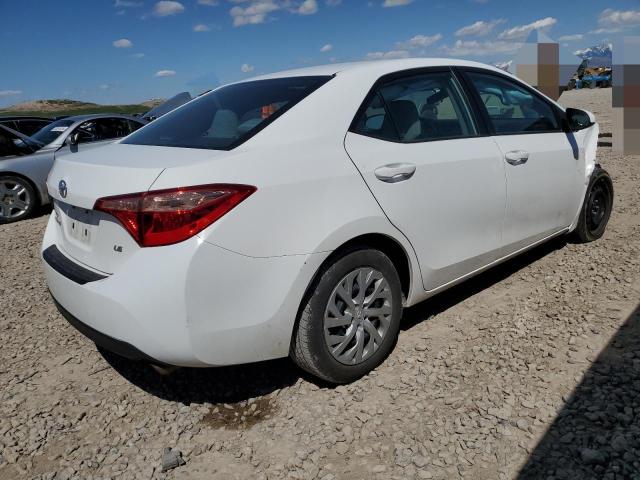 Photo 2 VIN: 2T1BURHE8JC100565 - TOYOTA COROLLA 