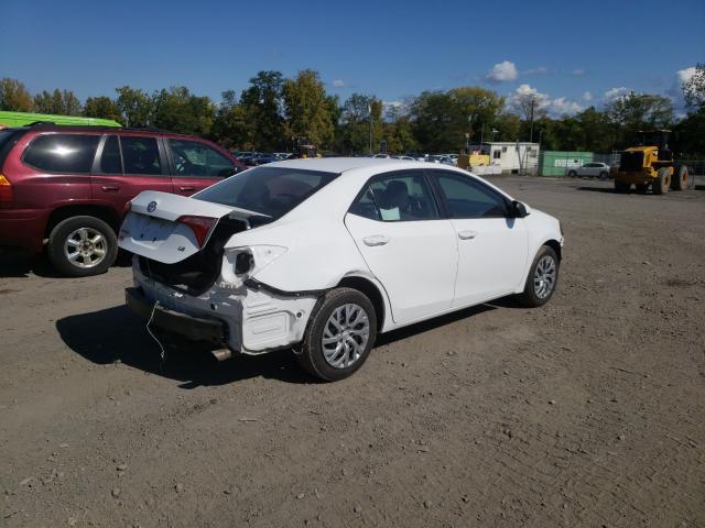 Photo 3 VIN: 2T1BURHE8JC114630 - TOYOTA COROLLA L 