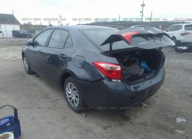 Photo 2 VIN: 2T1BURHE8JC117382 - TOYOTA COROLLA 