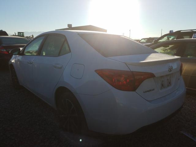 Photo 2 VIN: 2T1BURHE8JC980537 - TOYOTA COROLLA L 