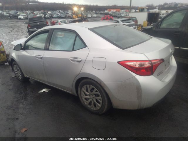 Photo 2 VIN: 2T1BURHE8KC168589 - TOYOTA COROLLA 