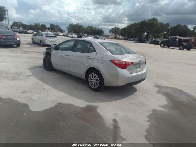 Photo 2 VIN: 2T1BURHE8KC169788 - TOYOTA COROLLA 