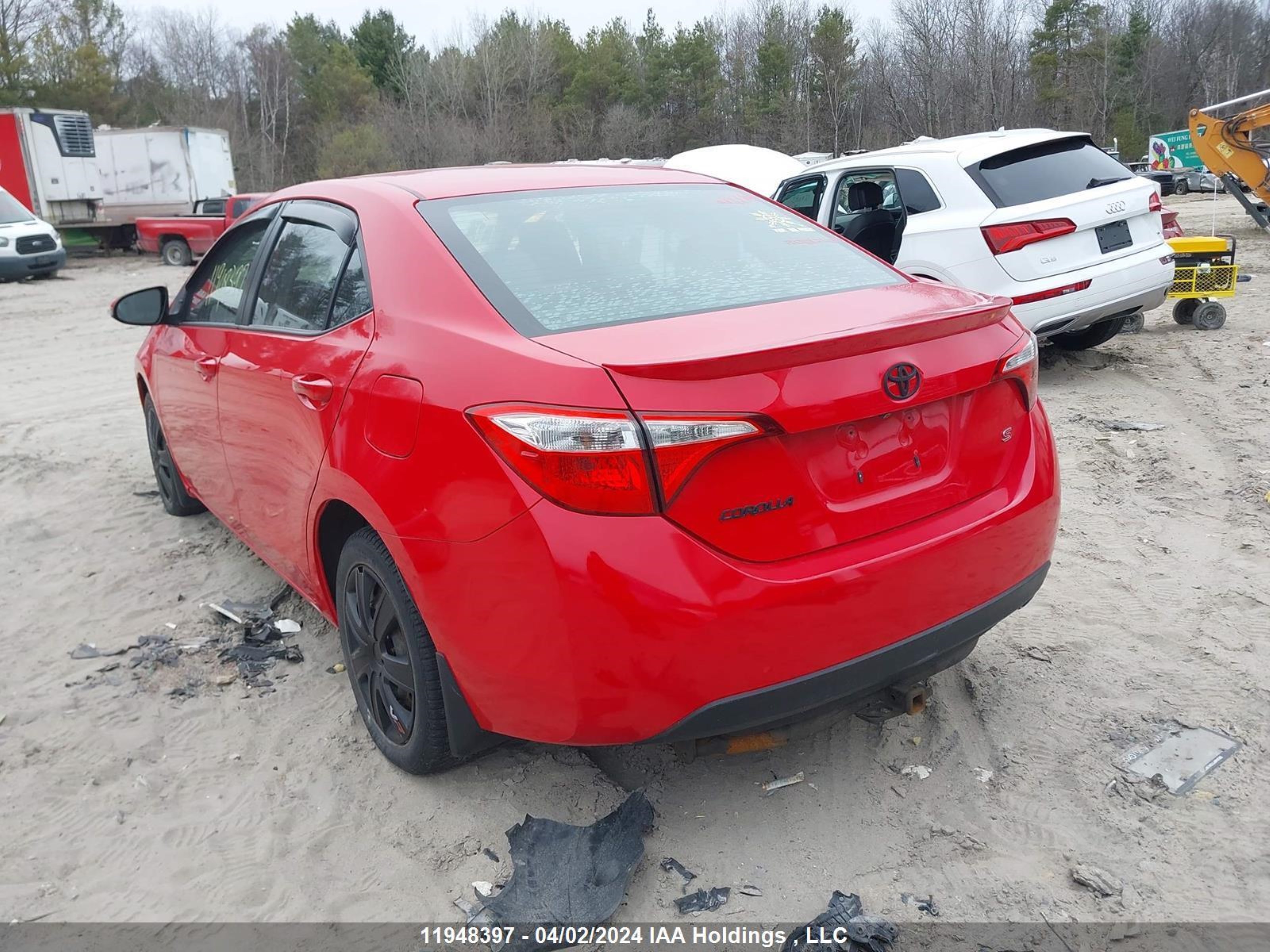 Photo 2 VIN: 2T1BURHE9FC254189 - TOYOTA COROLLA 