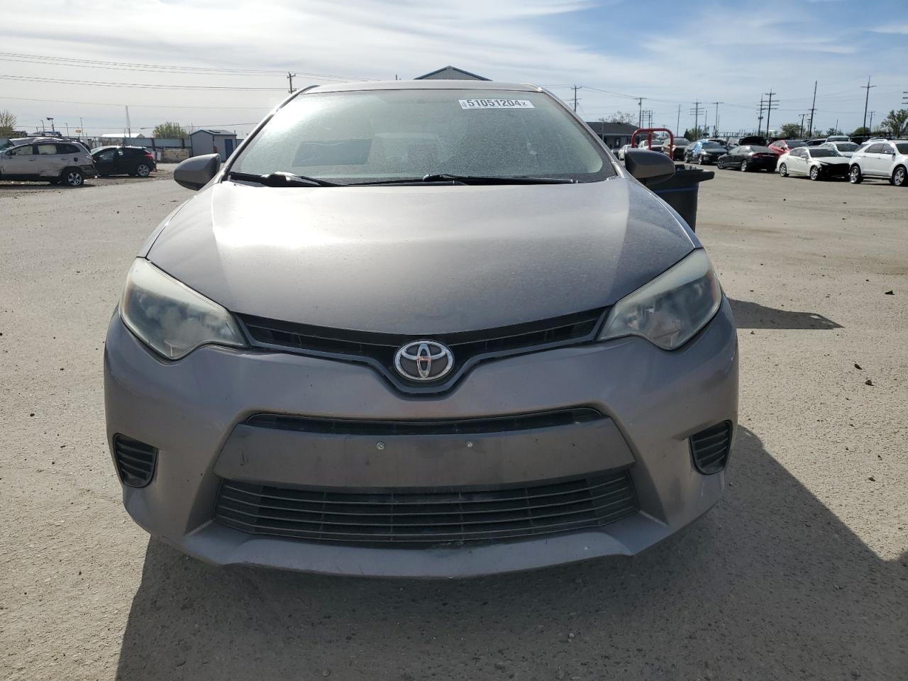 Photo 4 VIN: 2T1BURHE9FC272093 - TOYOTA COROLLA 