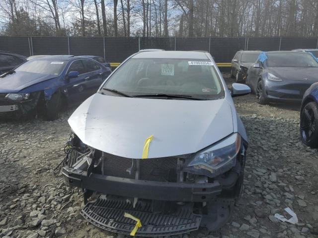 Photo 4 VIN: 2T1BURHE9FC318375 - TOYOTA COROLLA 