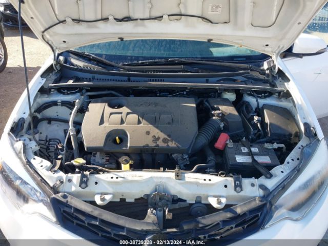 Photo 9 VIN: 2T1BURHE9FC359105 - TOYOTA COROLLA 