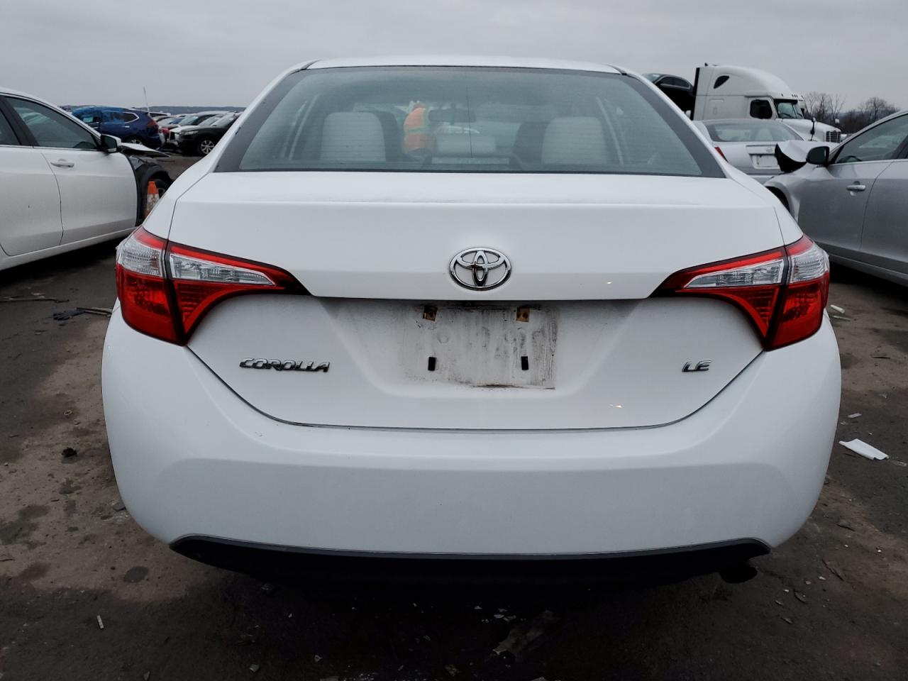 Photo 5 VIN: 2T1BURHE9FC363431 - TOYOTA COROLLA 