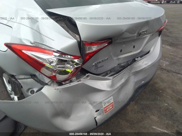 Photo 5 VIN: 2T1BURHE9FC383873 - TOYOTA COROLLA 