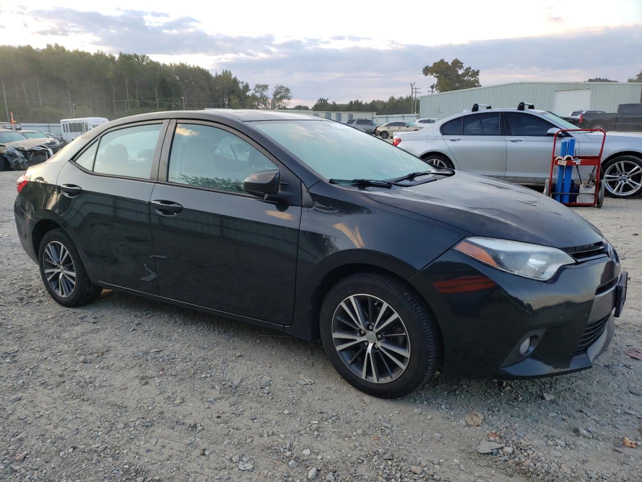 Photo 3 VIN: 2T1BURHE9GC636238 - TOYOTA COROLLA 