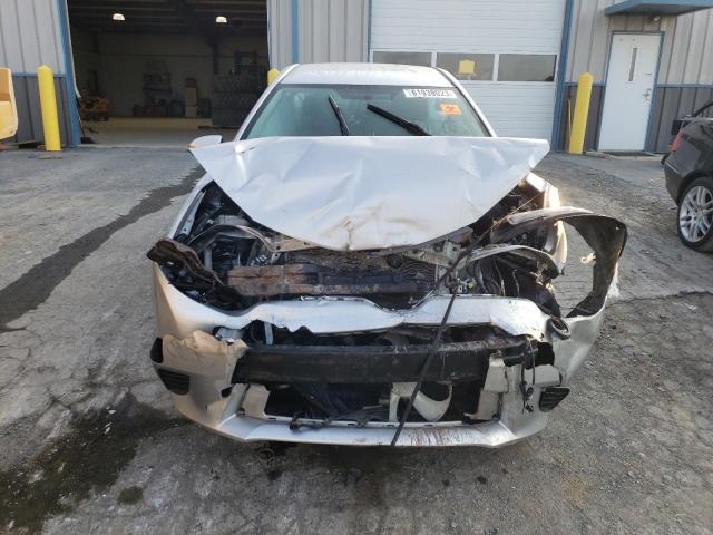 Photo 4 VIN: 2T1BURHE9GC681437 - TOYOTA COROLLA L 