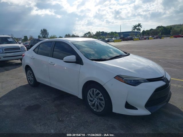 Photo 0 VIN: 2T1BURHE9JC014682 - TOYOTA COROLLA 