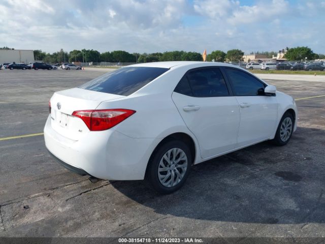 Photo 3 VIN: 2T1BURHE9JC014682 - TOYOTA COROLLA 