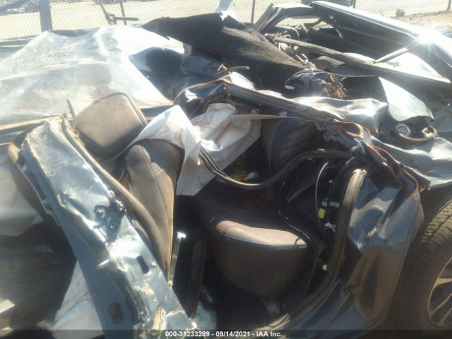 Photo 7 VIN: 2T1BURHE9JC032602 - TOYOTA COROLLA 