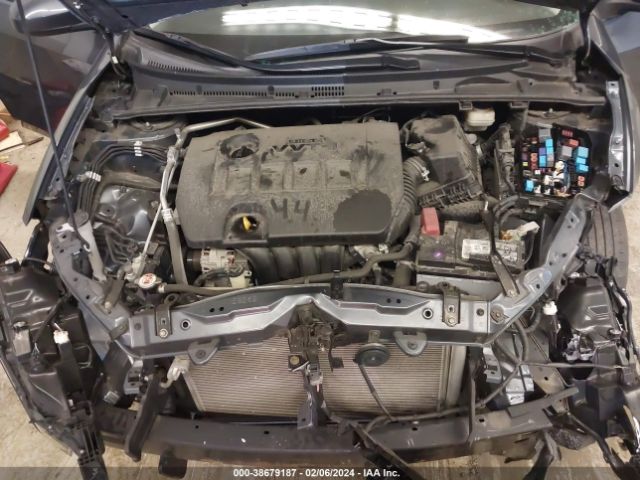 Photo 9 VIN: 2T1BURHE9JC977615 - TOYOTA COROLLA 