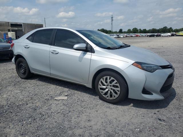 Photo 3 VIN: 2T1BURHE9JC978411 - TOYOTA COROLLA L 