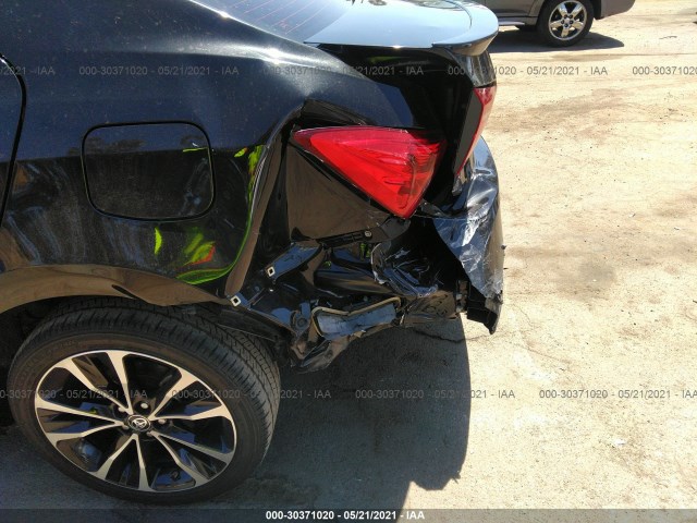 Photo 5 VIN: 2T1BURHE9KC132152 - TOYOTA COROLLA 