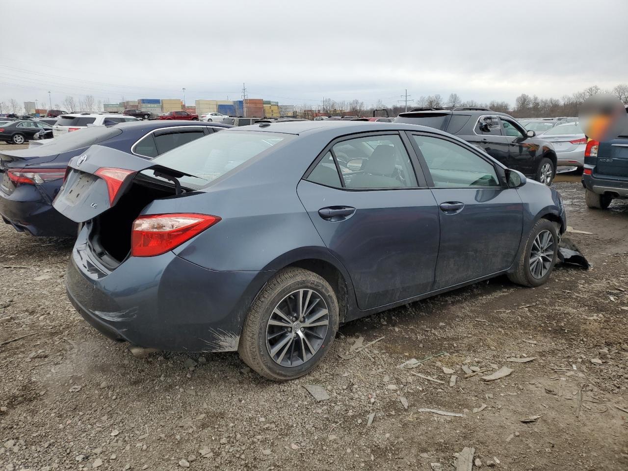 Photo 2 VIN: 2T1BURHE9KC133219 - TOYOTA COROLLA 