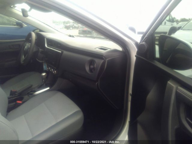 Photo 4 VIN: 2T1BURHE9KC186700 - TOYOTA COROLLA 