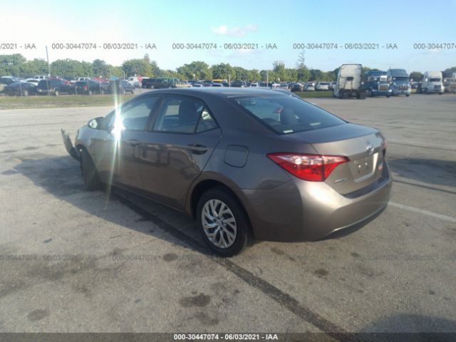 Photo 2 VIN: 2T1BURHE9KC205584 - TOYOTA COROLLA 