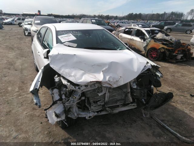 Photo 5 VIN: 2T1BURHE9KC245275 - TOYOTA COROLLA 