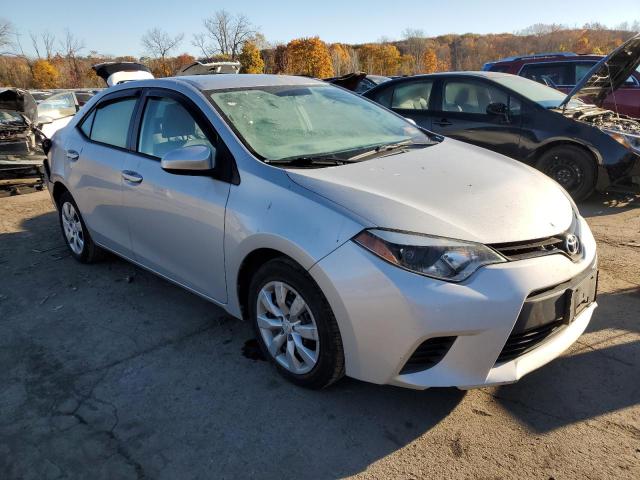 Photo 3 VIN: 2T1BURHEXEC068112 - TOYOTA COROLLA L 