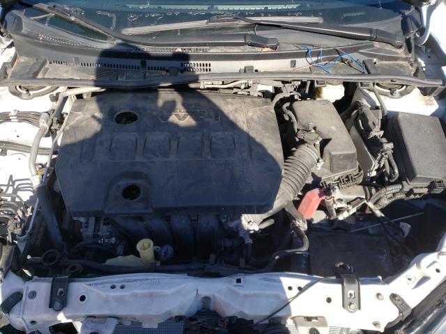 Photo 6 VIN: 2T1BURHEXEC099442 - TOYOTA COROLLA L 