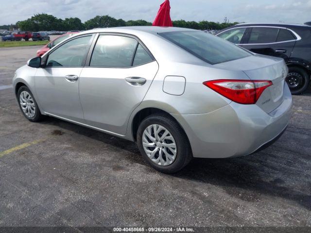 Photo 2 VIN: 2T1BURHEXFC358352 - TOYOTA COROLLA 