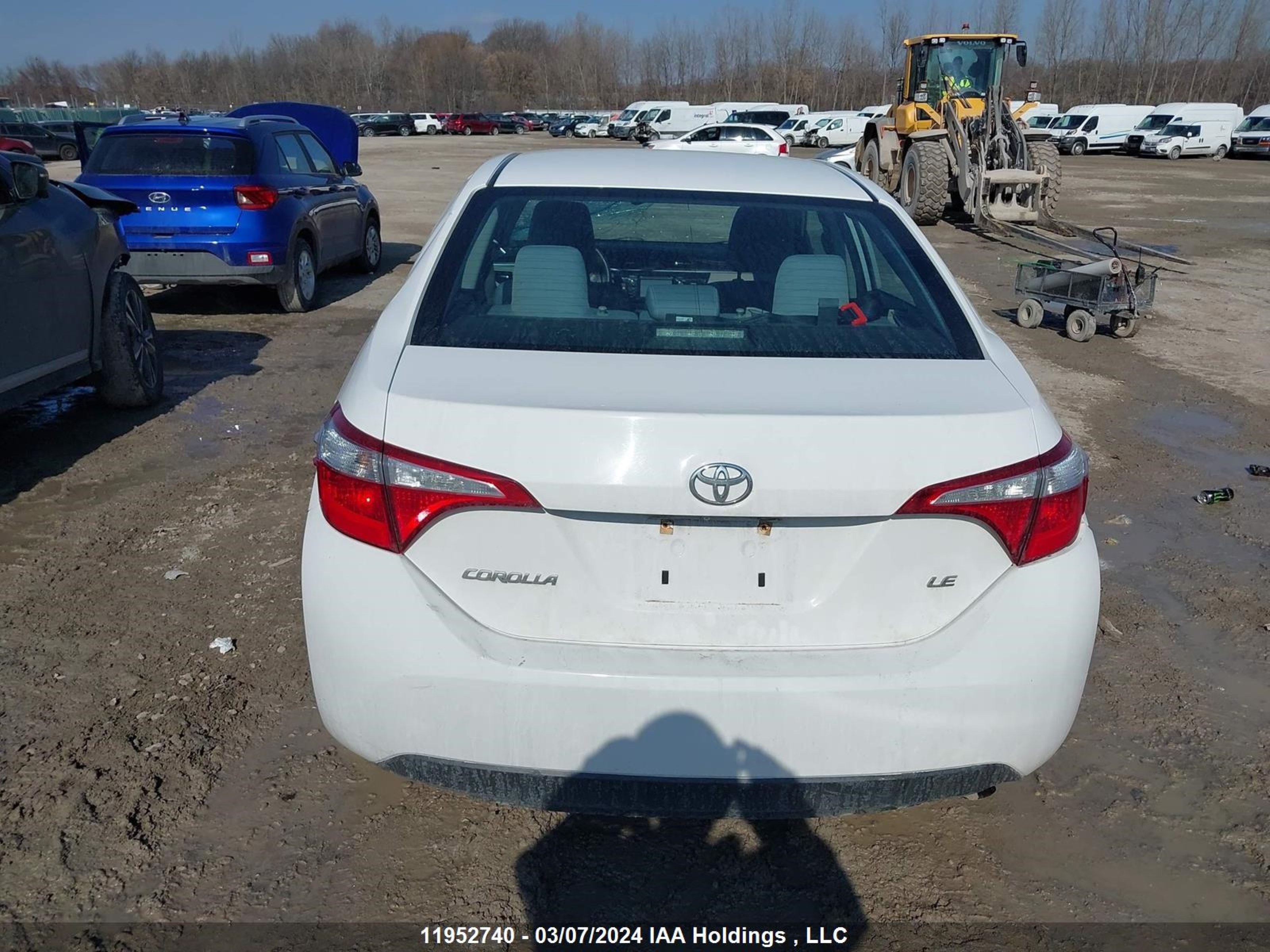 Photo 16 VIN: 2T1BURHEXFC421840 - TOYOTA COROLLA 