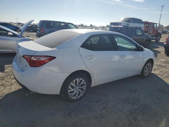 Photo 2 VIN: 2T1BURHEXJC009703 - TOYOTA COROLLA L 