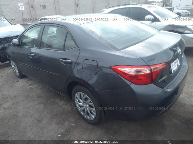 Photo 2 VIN: 2T1BURHEXJC048002 - TOYOTA COROLLA 