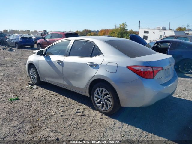 Photo 2 VIN: 2T1BURHEXJC081548 - TOYOTA COROLLA 