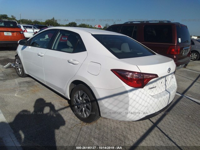 Photo 2 VIN: 2T1BURHEXKC152538 - TOYOTA COROLLA 