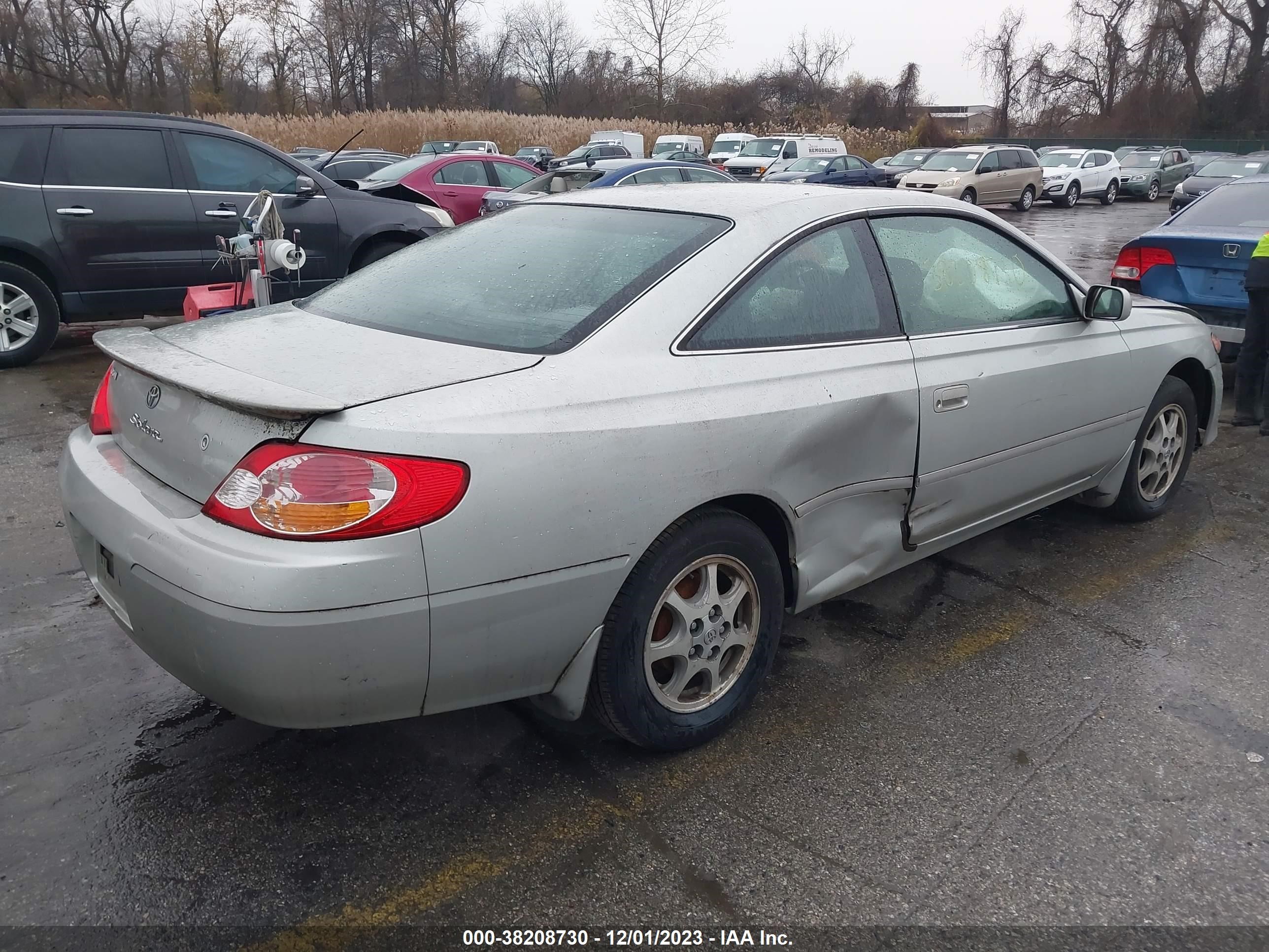 Photo 3 VIN: 2T1CE22P53C018637 - TOYOTA CAMRY SOLARA 